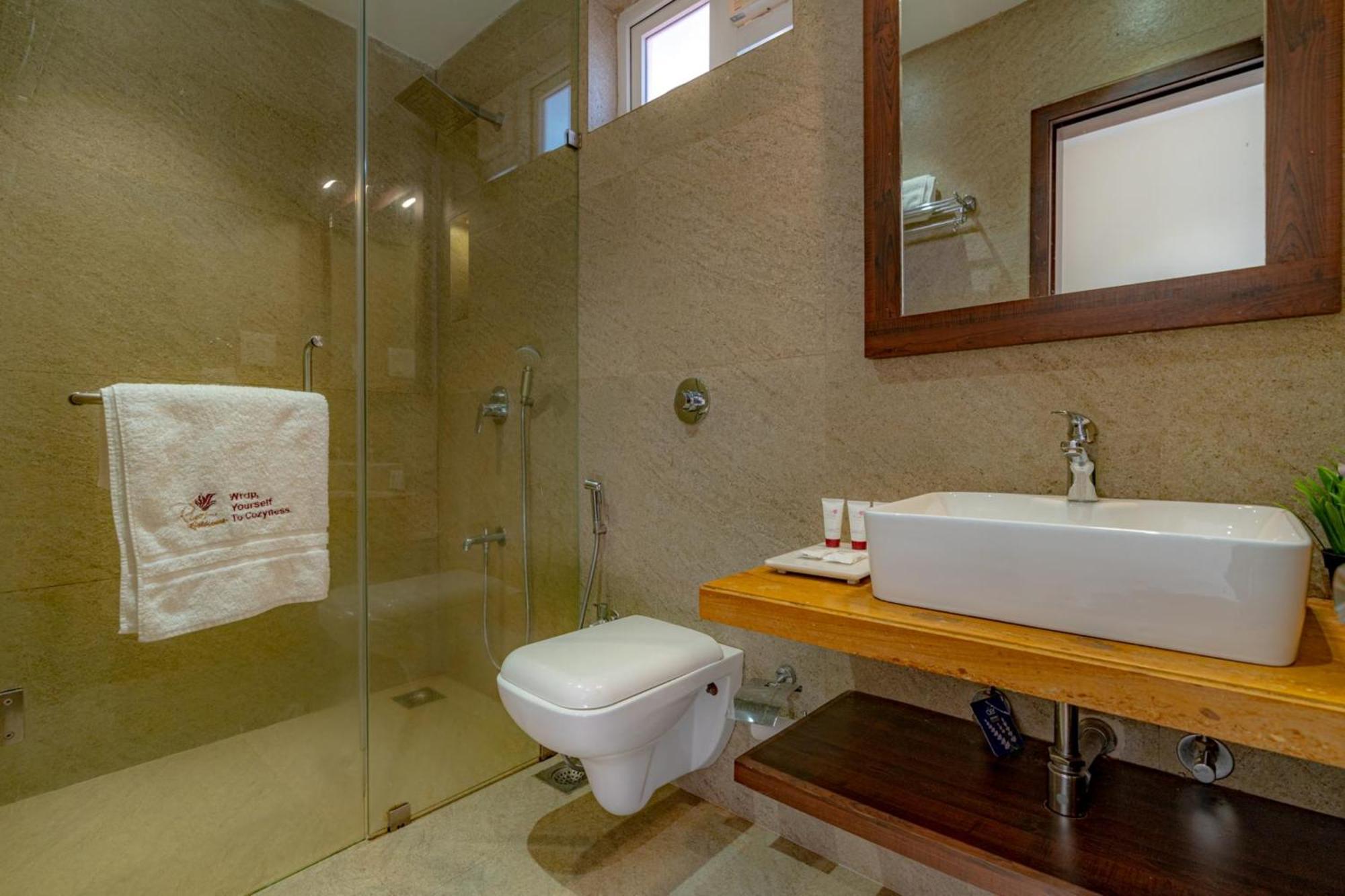 Hotel Riva Gold Coast Candolim Exterior foto