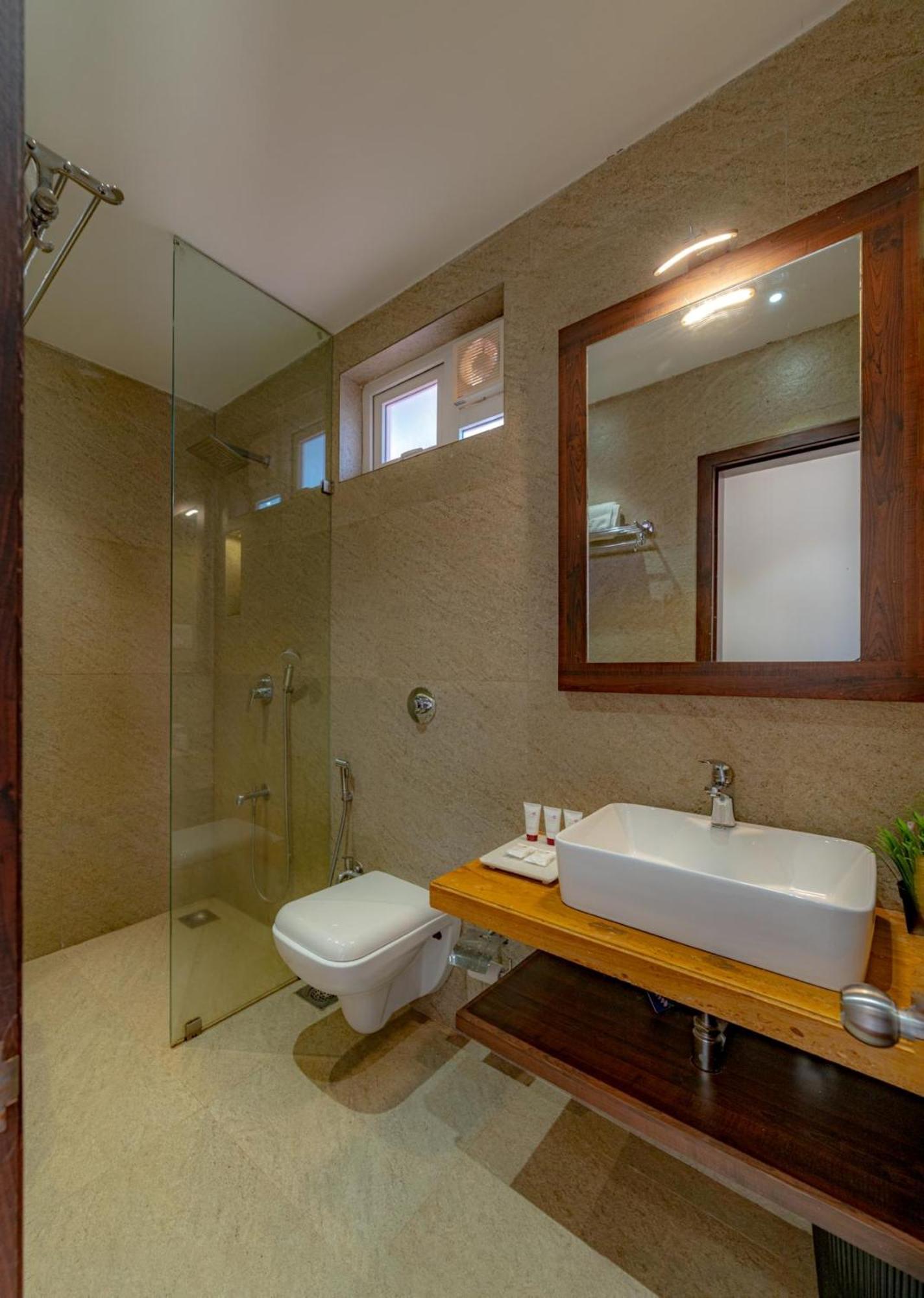 Hotel Riva Gold Coast Candolim Exterior foto