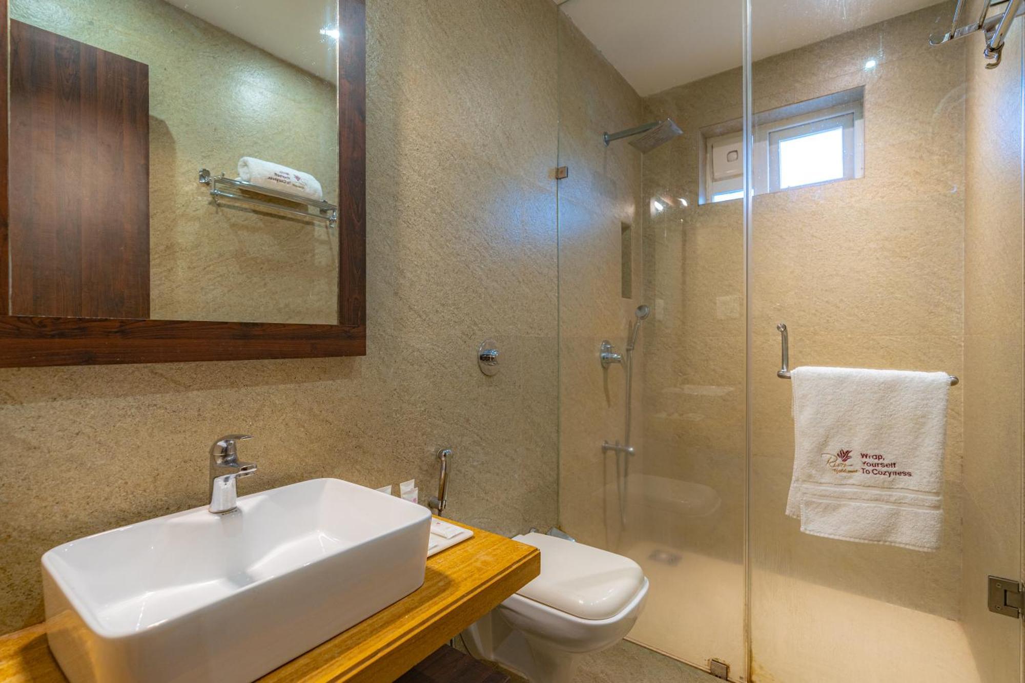 Hotel Riva Gold Coast Candolim Exterior foto